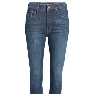 Mother Jeans in dark wash sz 28